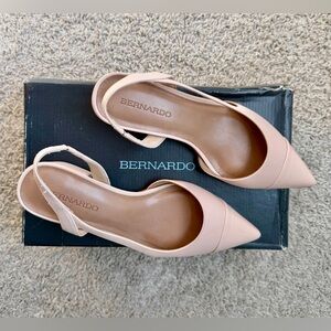 Bernardo Monroe Leather Slingback Pumps 7.5